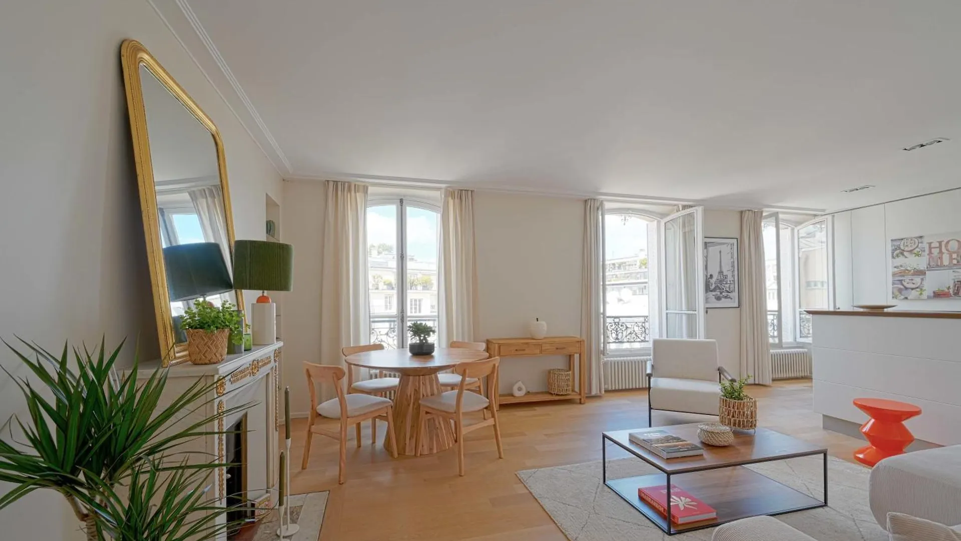 Magnifique Appartement Champs Elysees パリ 0*,