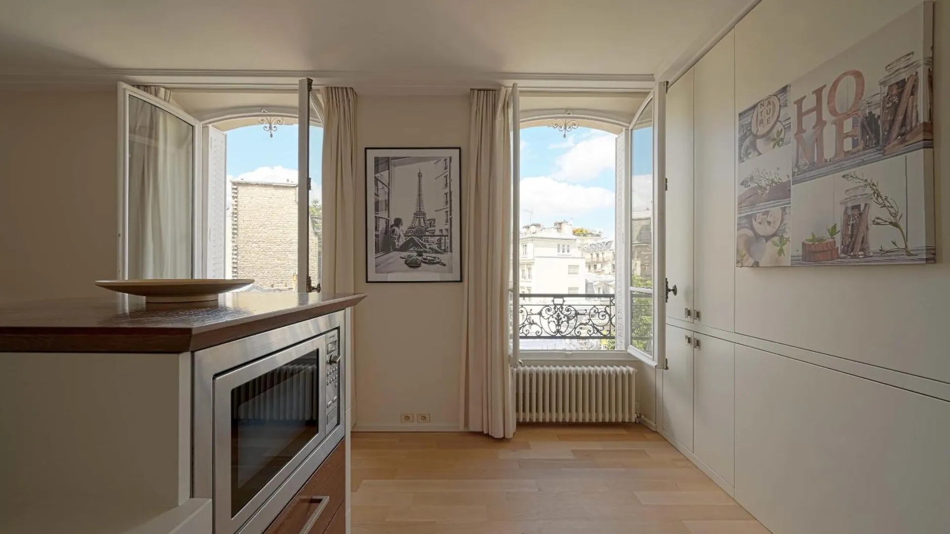 Magnifique Appartement Champs Elysees Paris Lejlighed